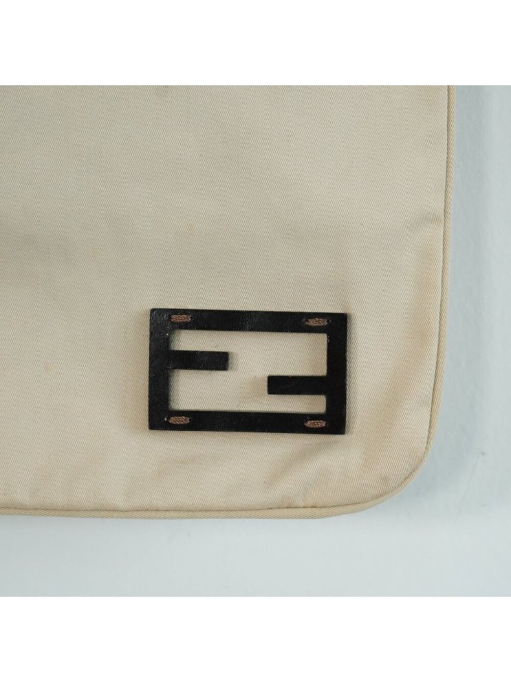 Fendi Beige Cloth Shoulder Bag - Picture 6 of 12